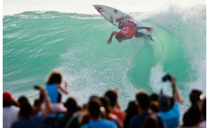 Surf competition action shot