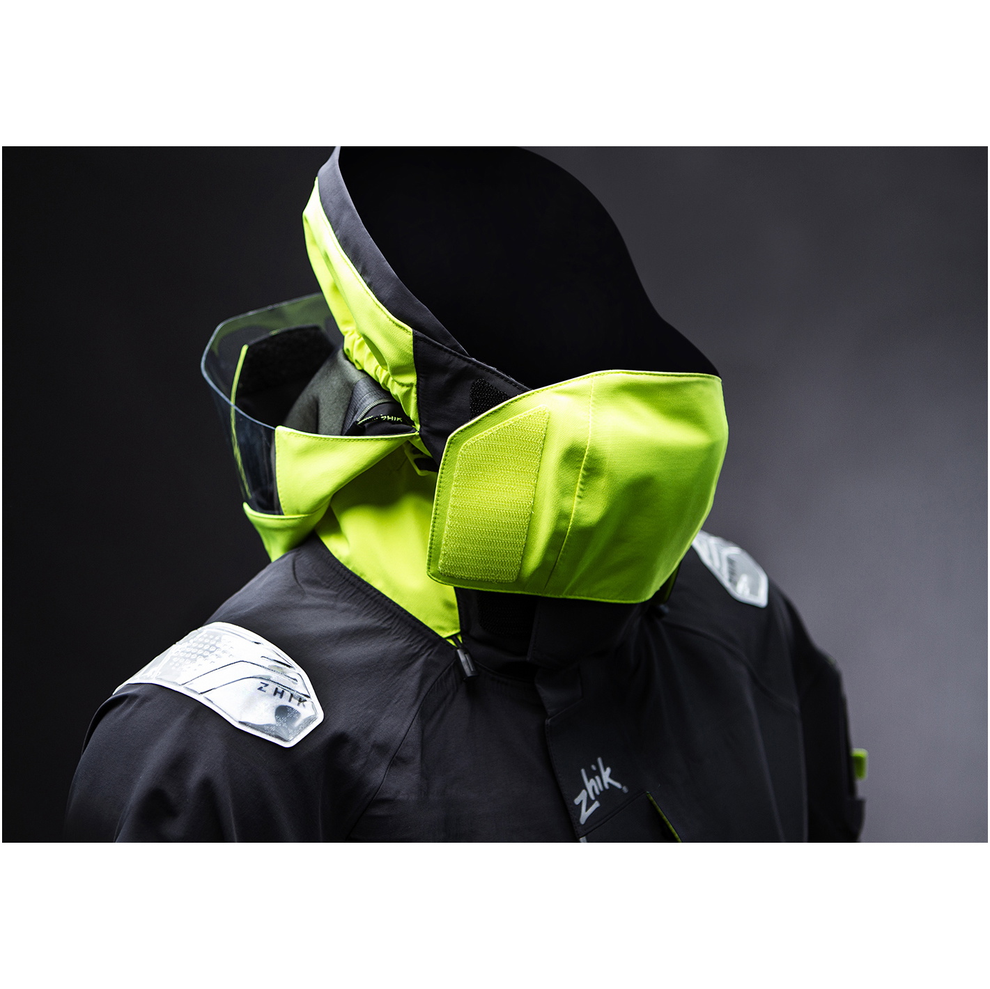 2026 Zhik Unisex OFS800 Offshore Sailing Jacket JKT-0860-U-BLK - Black