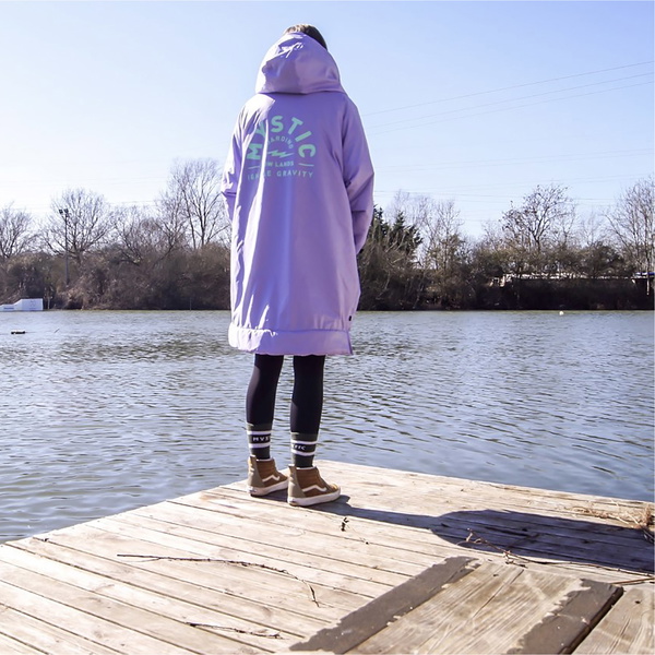 2023 Mystic Explore 2.0 Changing Robe / Poncho 35018.220275 - Pastel Lilac