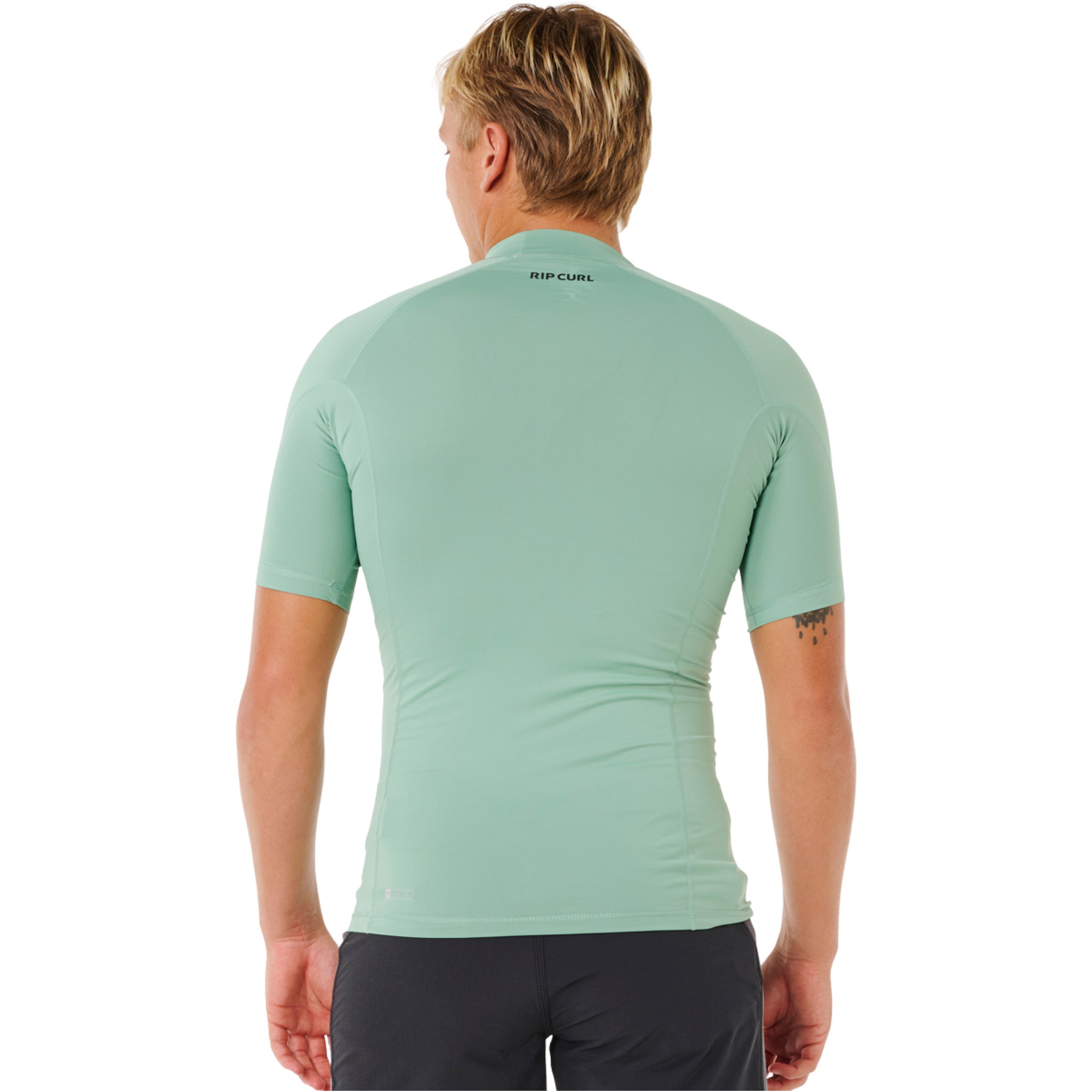 2026 Rip Curl Mens Waves UPF Performance Short Sleeve Rash Vest 16MMRV ...