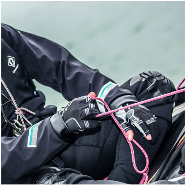 2026 Crewsaver Long Three Finger Gloves Black 6951