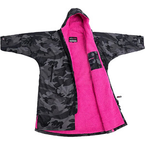 2024 Dryrobe Advance Long Sleeve Change Robe V3 DR104 - Black Camo / Pink