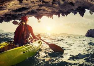 Your 8 Kayaking Essentials