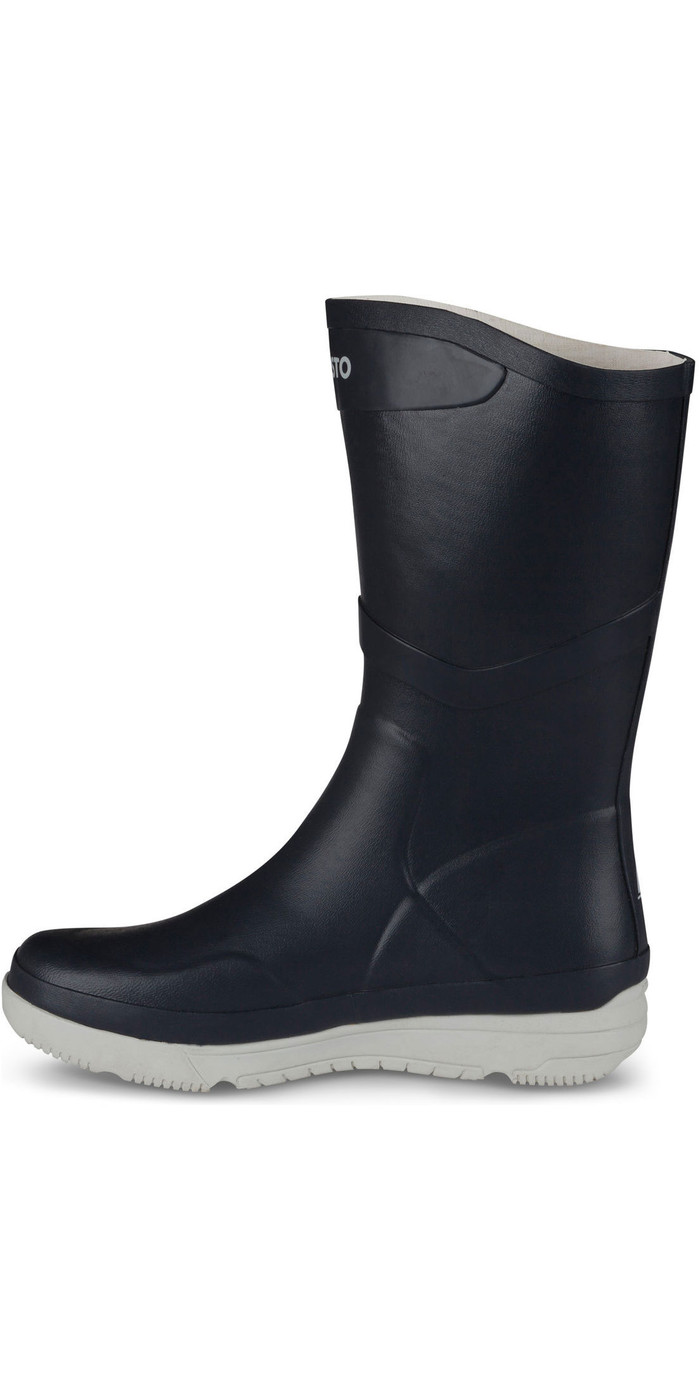 musto waterproof boots