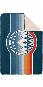 2022 Voited Core Mini Traveller CloudTouch Indoor / Outdoor Camping Blanket V20UN04BLMTC - Camp Vibes Two